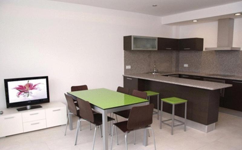 Apartaments Verd Natura โอลอต ภายนอก รูปภาพ